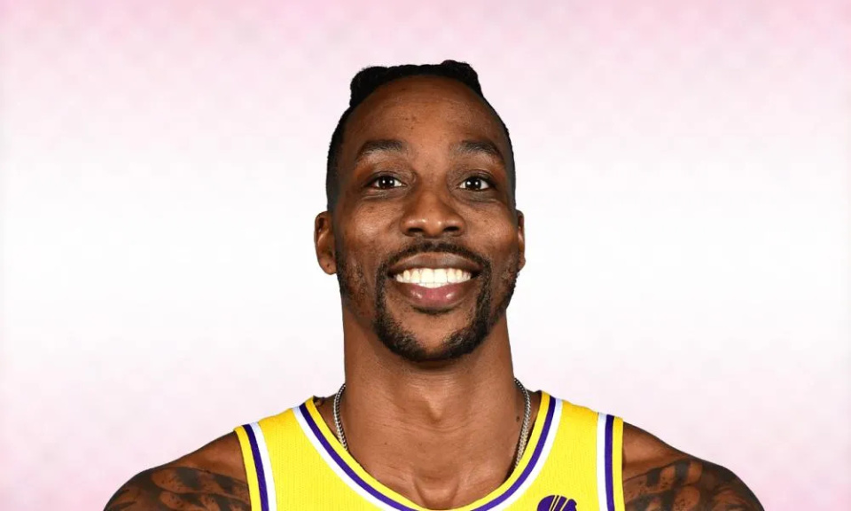 椰子：踢后卫让库普恢复信心；DV9受伤是戴维和奥蓬达的机会（椰子：改踢后卫助库普重拾信心，DV9伤缺为戴维与奥蓬达带来良机）