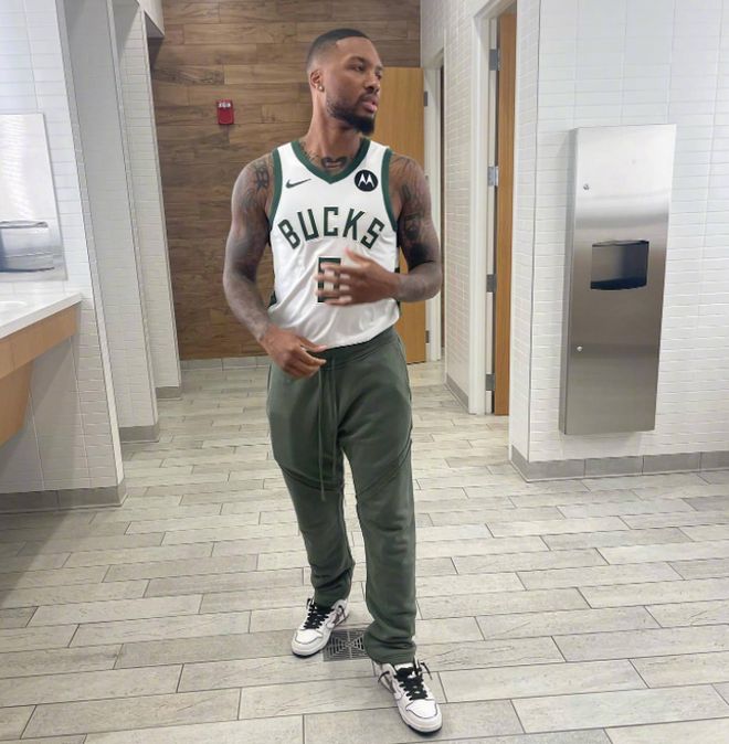 苏超夺冠海报：泰酷啦（苏超夺冠海报：酷炸了）