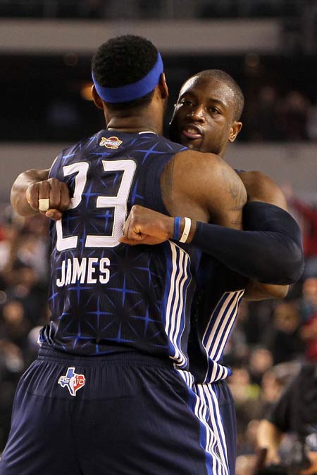 两边不讨好，瓦伦VS塞维赛后主裁判遭双方主帅声讨（瓦伦VS塞维赛后风波：主裁遭两队主帅齐声抨击）