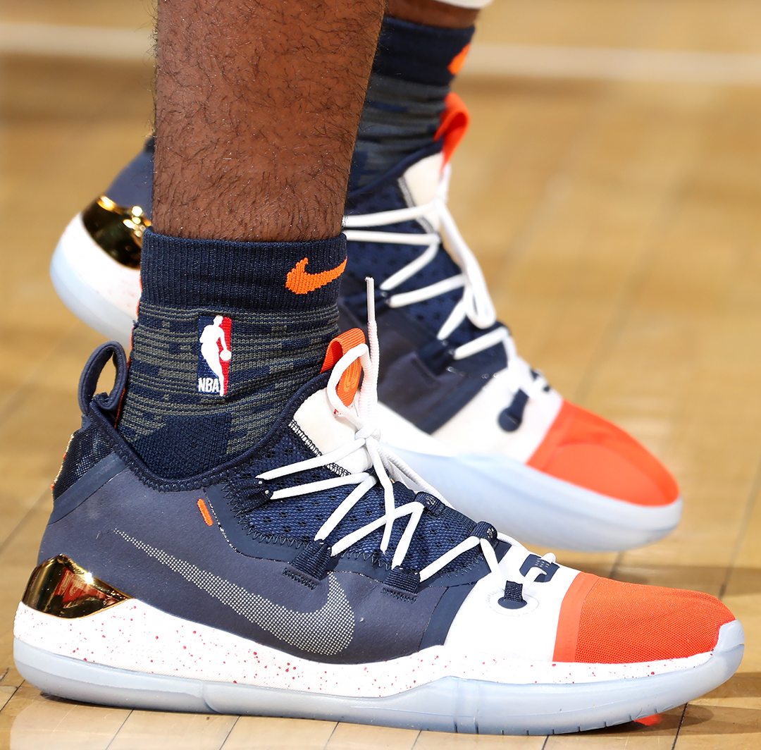 4-3大逆转,54岁埃梅里神了：率队逆转布莱顿+6连胜反超切尔西至第3（54岁埃梅里神奇执教：4-3翻盘布莱顿，豪取6连胜，反超切尔西升至第3）