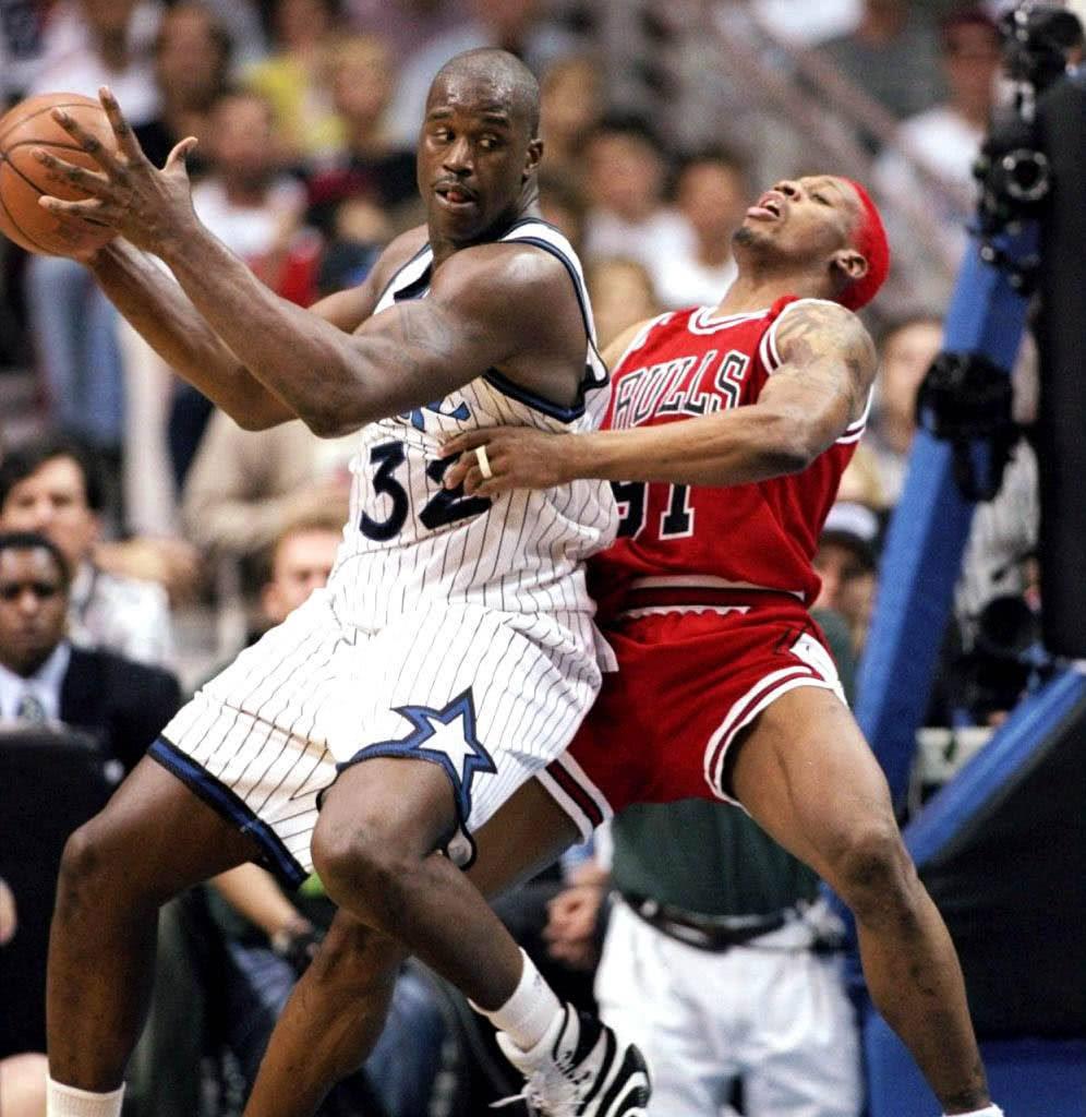 中超赛季刚落幕，武汉三镇却遭遇重磅打击，明年保级形势堪忧（中超谢幕之时，武汉三镇遭重创，来季保级前景不容乐观）