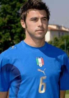 公牛不敌步行者遭遇三连败，赛季开局5胜0负但随后仅4胜10负（公牛不敌步行者吞三连败，开局5连胜后仅4胜10负）