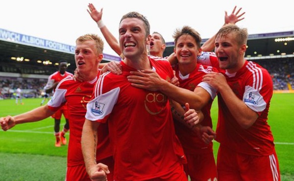 罗体：邓弗里斯、达米安等5名球员今日在国米基地进行康复